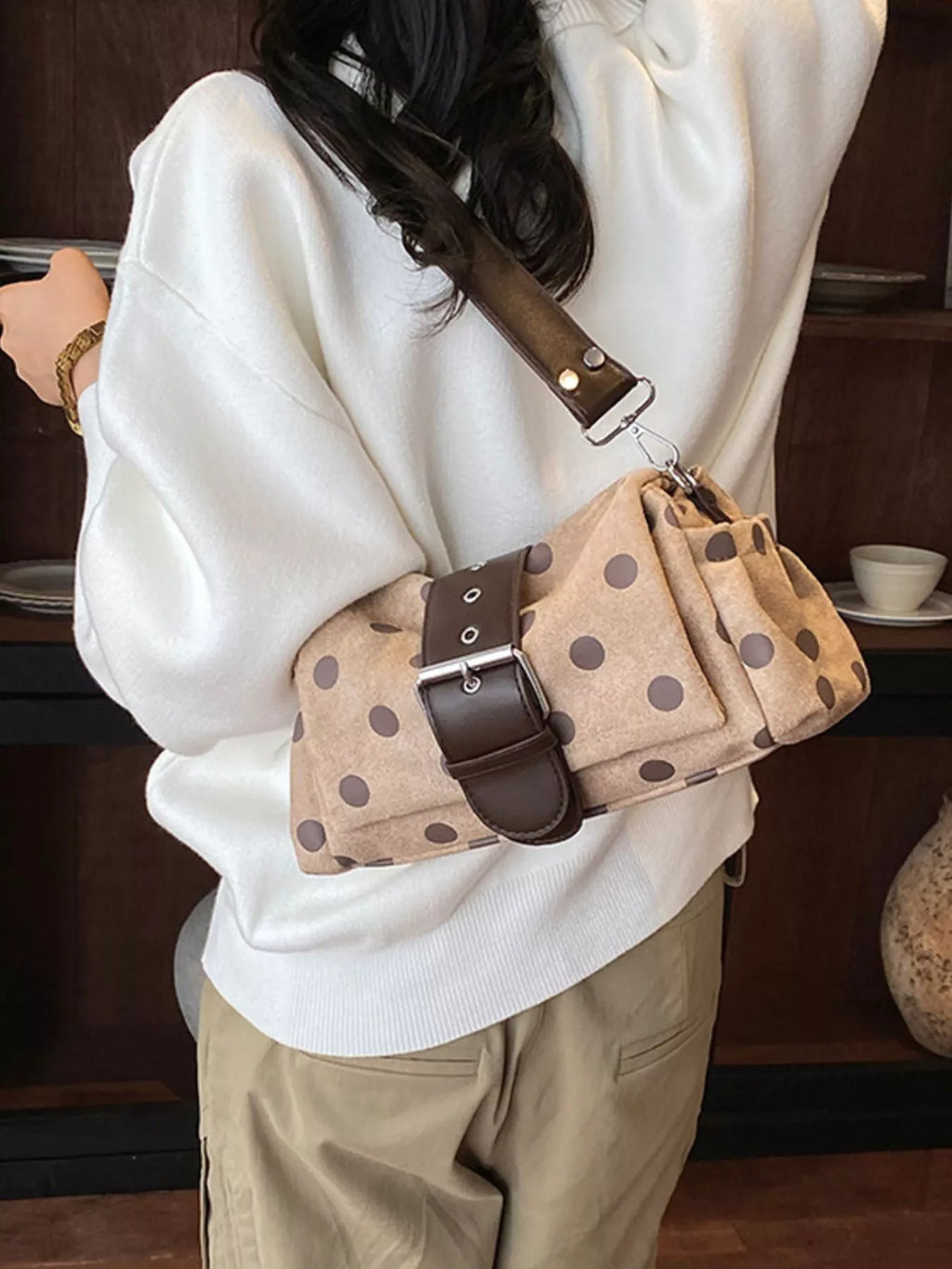 View 22 of the small polka-dot shoulder bag in PU leather.